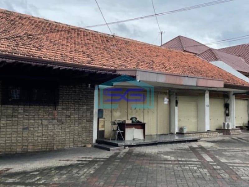 Disewakan Ruko Bangunan 1 Lantai Rapi Terawat Pinggir Jalan Raya Protokol Semarang LT 1085m2