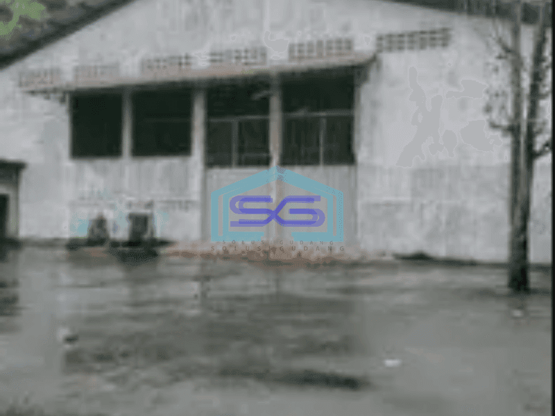 Disewakan Gudang Akses Container di Dekat Pintu Tol Kebakkramat Karanganyar Luas Tanah 1200 m²