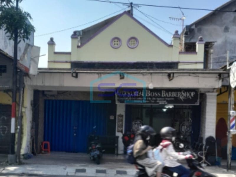 日惹士力马诺戈蒂尔托店面出售，土地面积 115 平方米