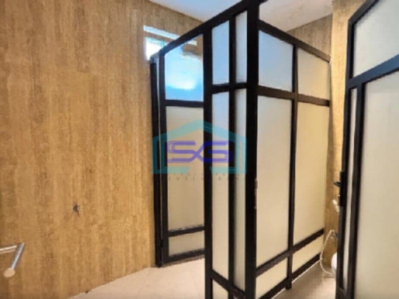 DIjual Kantor 3 Lantai Di Dago Mainroad Bagus Sangat Strategis Di Bandung Luas Bangunan  800 m²