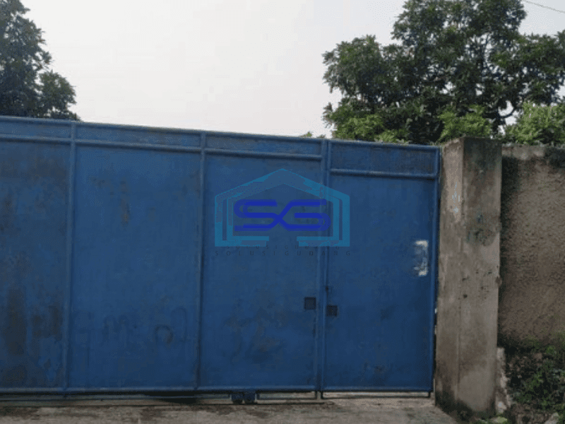 Dijual Gudang Akses Container 20 Feet di Teluk Naga Tangerang Luas Bangunan 1000 m²
