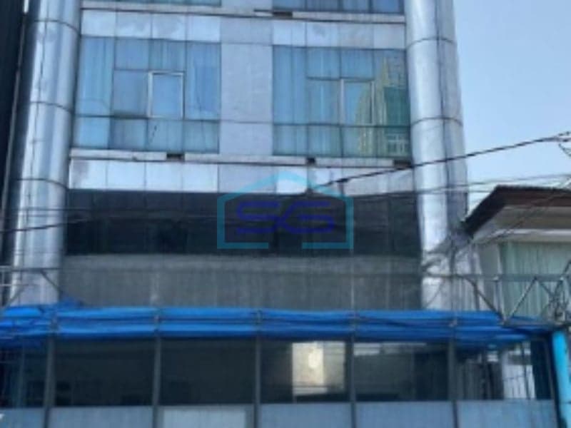 For Sale: Adjacent Shophouses on Boulevard Raya Kelapa Gading, North Jakarta - Building Area 800 m²