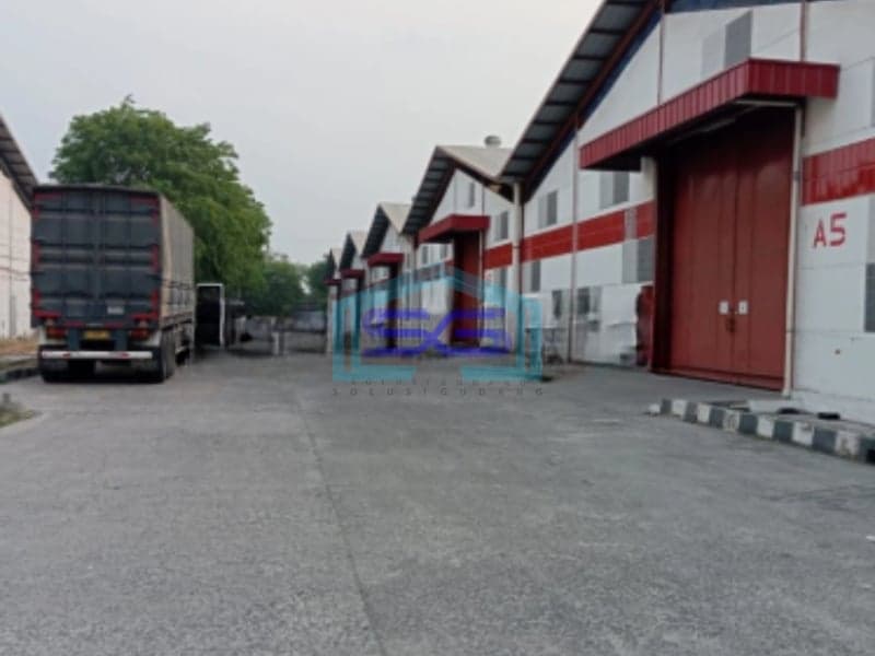 Disewakan Gudang di jl.Ciujung Serang Banten Sudah Renovasi SHM LT 2000 m2