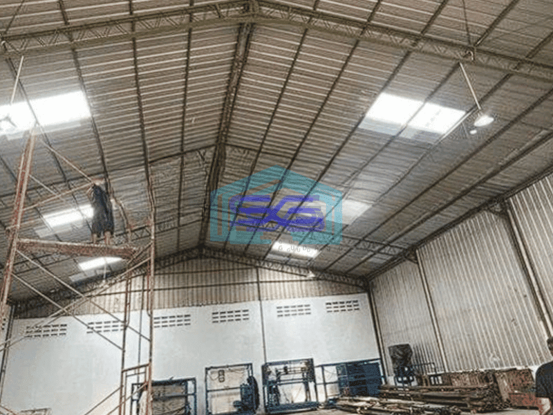 Disewakan gudang bagus 480m2 di Cipondoh