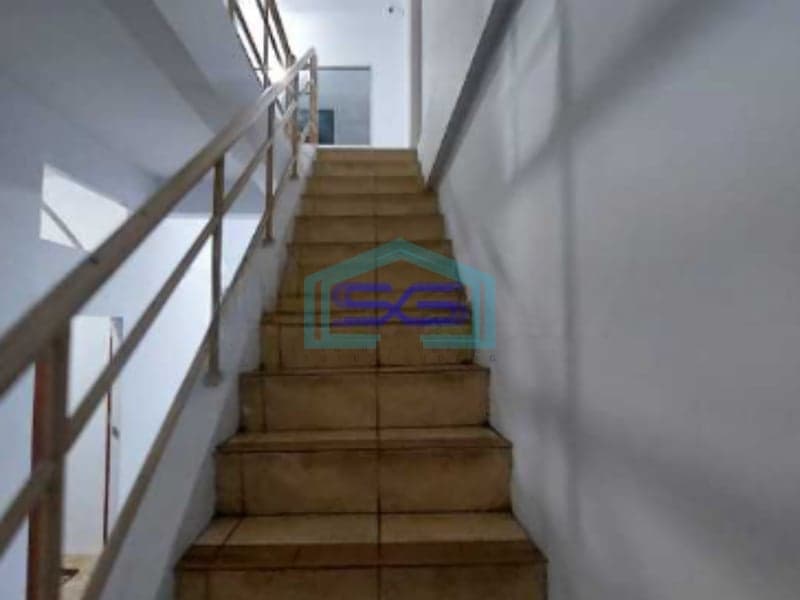 Dijual Murah Ruko Rapih 2.5 Lantai di Tangerang Luas Bangunan 131m2