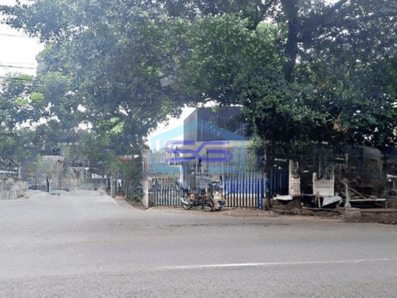 Dijual Cepat Gudang Bebas Banjir Lokasi Strategis di Blimbing Malang Luas Tanah  627 m²