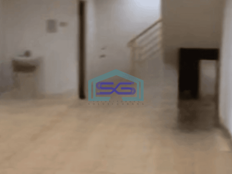Dijual Cepat Ruko 3 Lantai Luas Bangunan  160 m² di Taman Palem Jakarta Barat