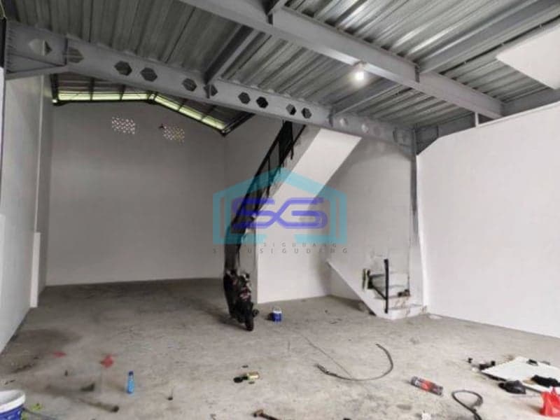 Disewakan Gudang di Kapuk Kamal Kalideres Jakarta Barat Luas Bangunan 190 m²