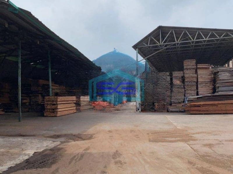 Dijual Cepat Pabrik Dan Gudang Aktif Area Manyar Gresik LT 6610m2