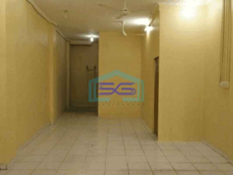 Dijual Ruko Rapih Luas Bangunan  270 m² di Gajah Mada Jakarta Pusat
