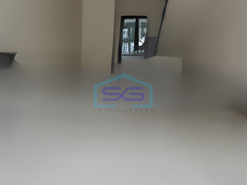 For Rent 3-Story Shophouse in Gading Serpong, Tangerang, Banten - Good Condition