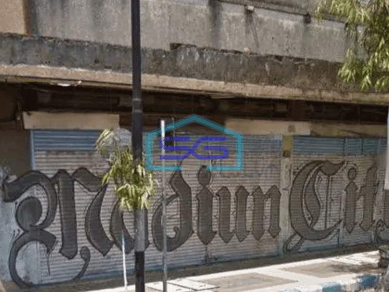 Dijual tanah dan bangunan di pusat kota madiun