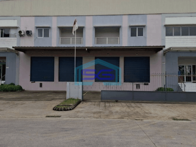 Disewakan Pabrik di Lippo Cikarang Luas Bangunan  4500 m²