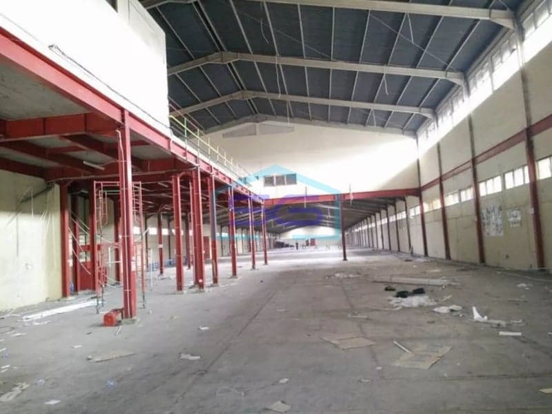Gudang disewakan di jl raya bogor jakarta timur luas 4400m