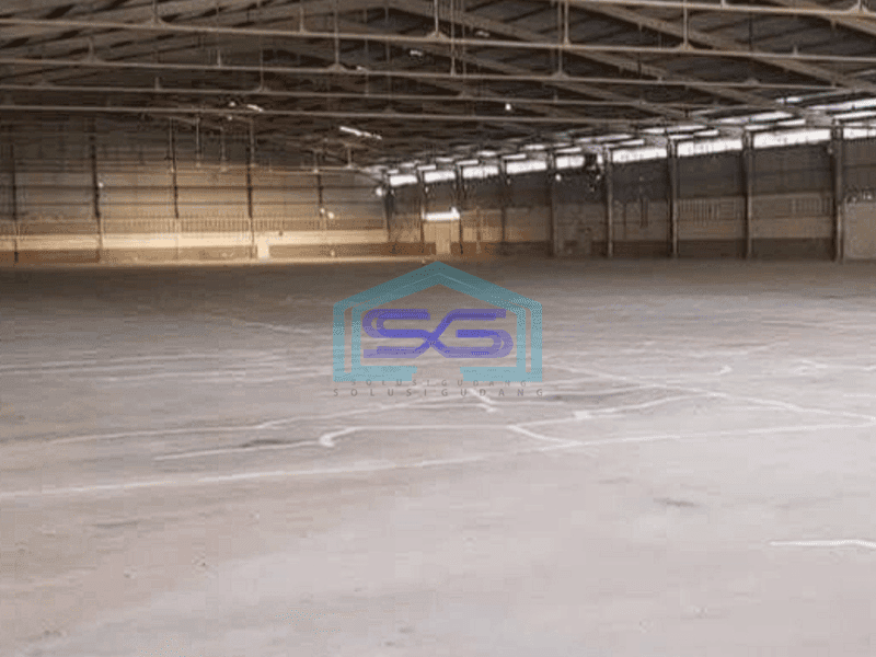 Disewakan Gudang Pinggir Jalan Masuk Container 40 feet LB 4800m2 di Bogor