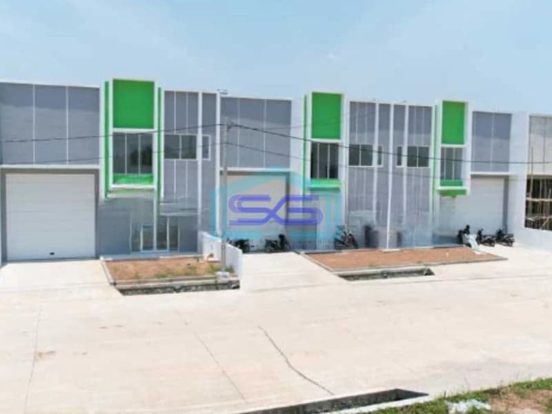 Dijual Gudang Baru Type Aster Lengkap dengan Kantor 2 Lantai Di Surya Grand Cisoka Luas Bangunan  310 m²
