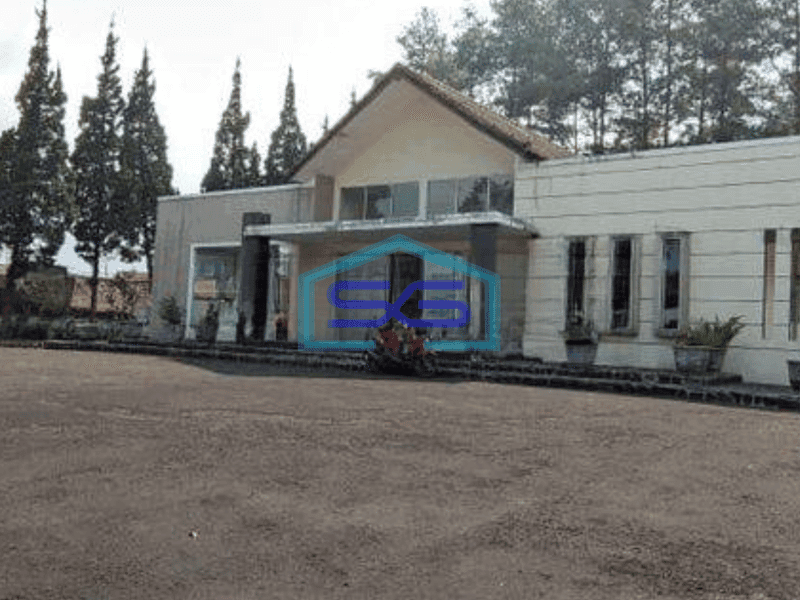 Dijual Tanah dan bangunan lokasi strategis di Lembang