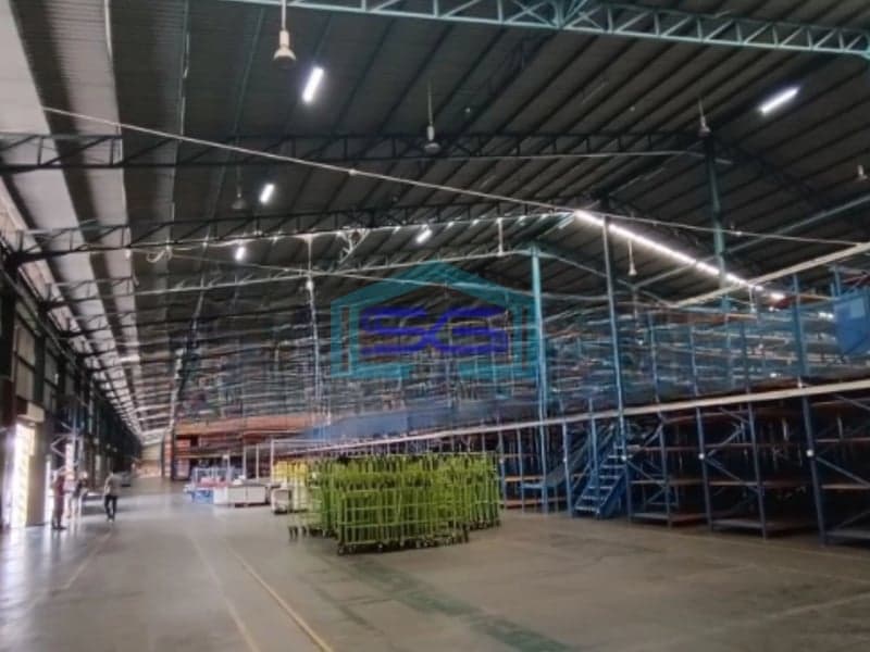 Disewakan Gudang Luas Bangunan 5472 m² Ada Loading Dock di Cakung Jakarta Timur
