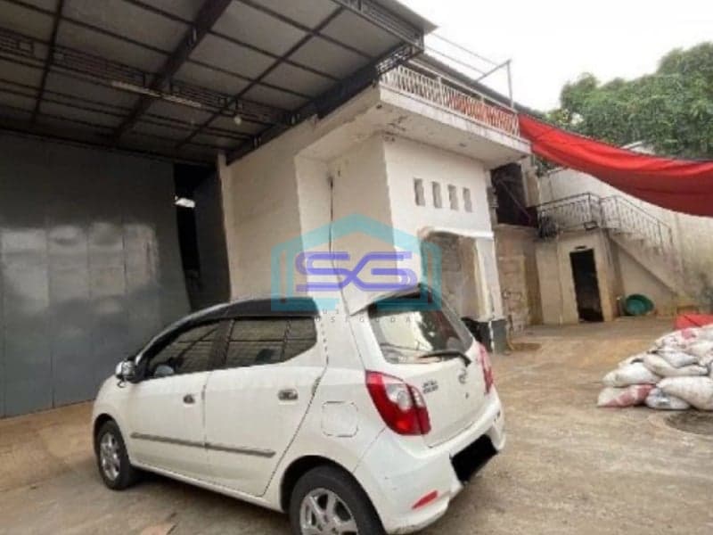 Di jual cepat gudang di mainroad Caringin Caringin, Bandung Luas Bangunan  250 m²