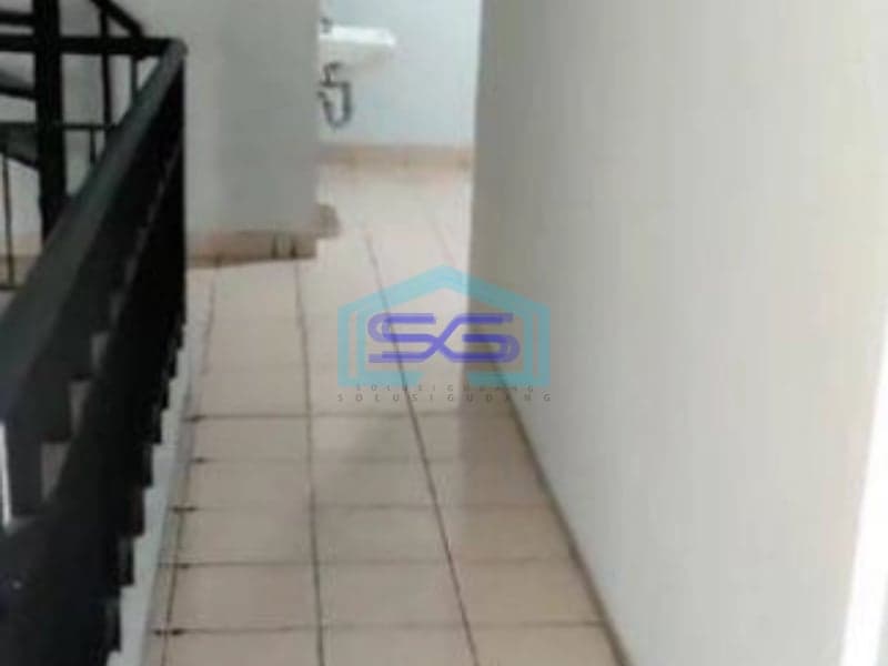 Disewakan  Ruko Siap Pakai di Golden Madrid Bsd City Tangerang Selatan
