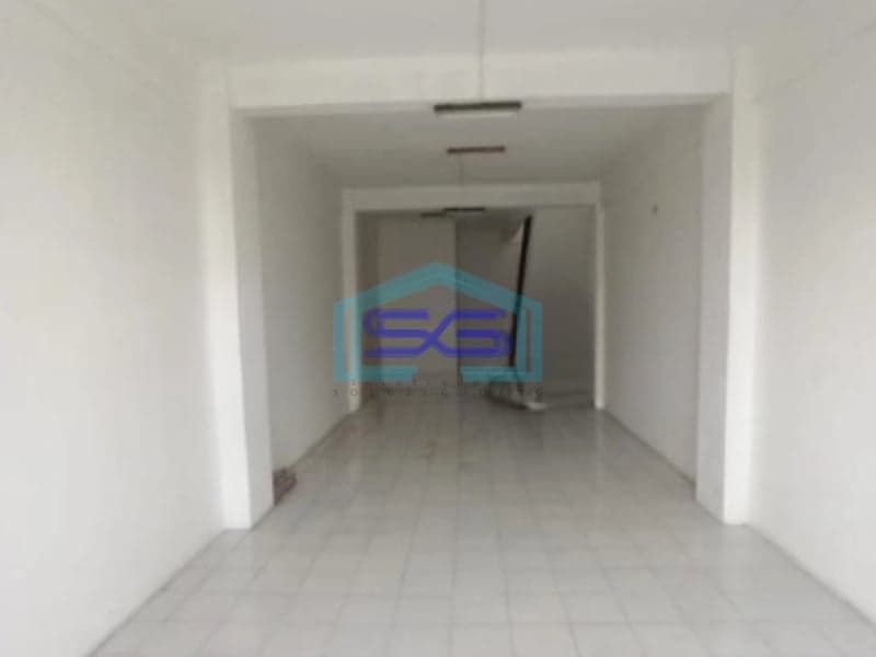Disewakan Ruko Lokasi Strategis 3 Lantai Lokasi di Surabaya