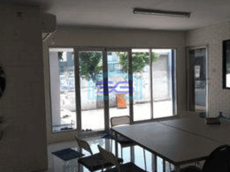 Disewakan Gudang Siap Pakai Bebas Banjir di Serpong Tangerang Selatan Luas Tanah 540 m²