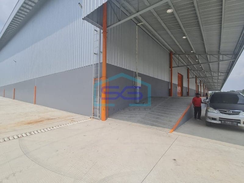 Disewakan Gudang di Delta Silicon 8 Lippo Cikarang, Dilengkapi Loading Dock
