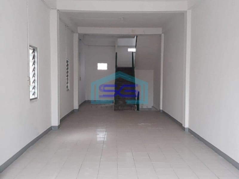 Disewakan Ruko 3 Lantai di Tengah Kota Jalan Kolonel Atmo Palembang LB 192m2