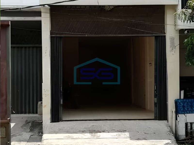 Ruko for Rent in Cengkareng Indah North Jakarta Building Area 120 m²