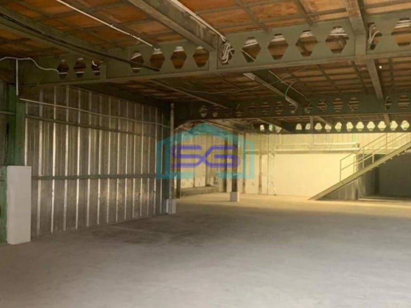Disewakan Gudang di Cipondoh Tangerang Luas Bangunan  800 m²