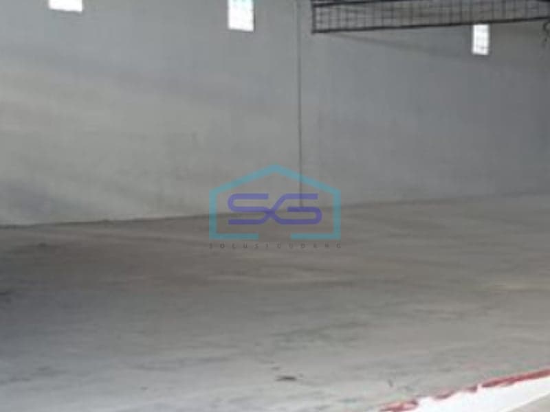 Disewakan Gudang Luas Tanah 642 m² Lokasi di Pluit Jakarta Utara Kondisi Bagus
