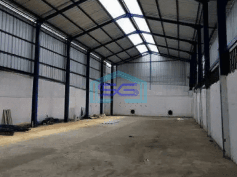 Disewakan Gudang Ada Kantor Luas Bangunan 1500 m² Lokasi Strategis di Cengkareng Jakarta Barat
