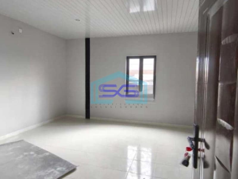 Disewakan Gudang Luas Bangunan 225 m² Lokasi Bebas Banjir di Tangerang