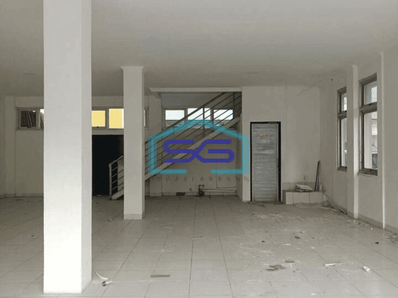 Disewa Ruko Main Road Hook di Tubagus Ismail Kota Bandung