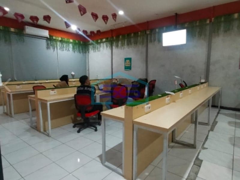 Disewakan Bangunan Komersil Cocok untuk Kantor di Sendangadi, Mlati, Sleman Yogyakarta LB 544m2