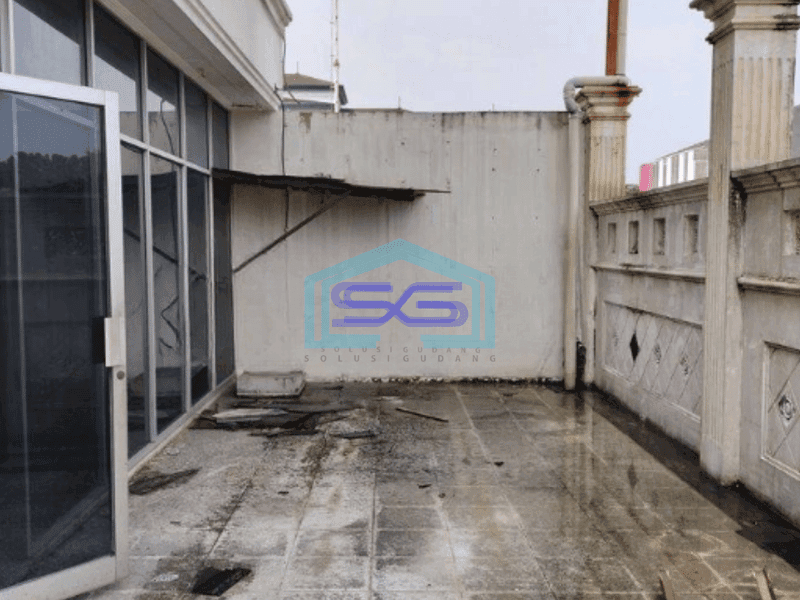 Dijual Ruko Kondisi Terawat Luas Bangunan  541 m² di Pondok Indah Jakarta Selatan