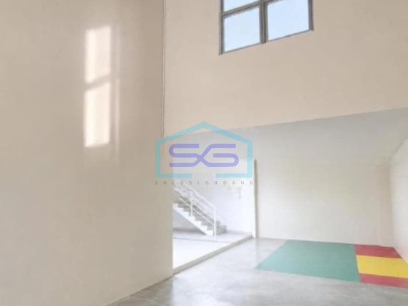 Warehouse for Rent Land Area 162 sqm Flood-Free in Tangerang Banten