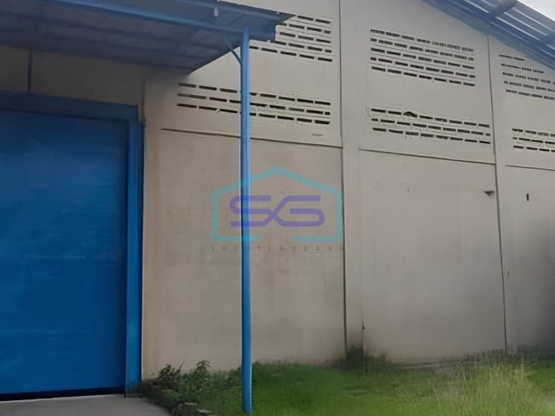 Disewakan Gudang Siap Pakai di Pinggir Jalan Raya Serang, Tangerang LB 6700 m²