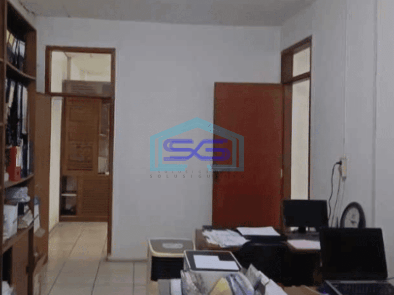Dijual Ruko Lokasi Strategis Luas Bangunan 450 m² di Cihampelas Bandung