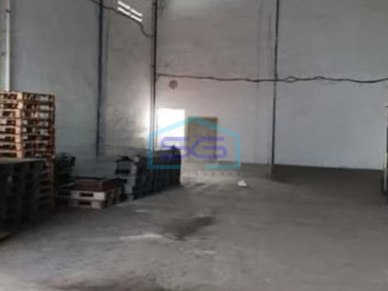 Warehouse for Sale in Cakung Warehouse Complex, East Jakarta BL 240 sqm