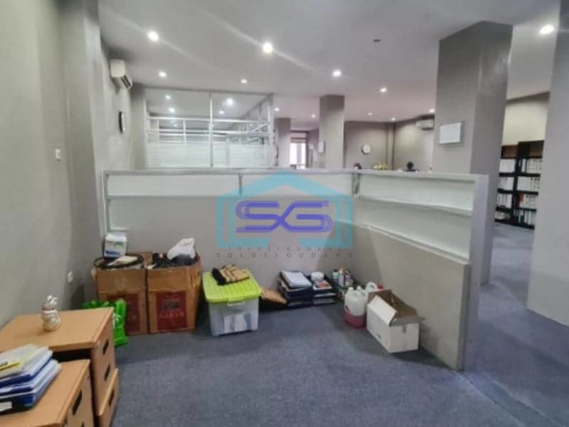 Dijual Gedung Kantor di Jalan Raya Kenjeran Surabaya Luas Tanah 332m2