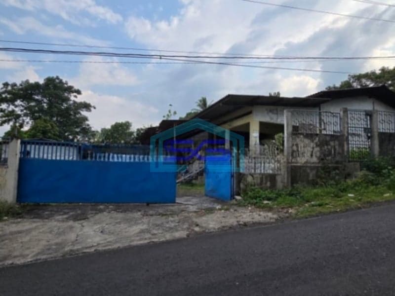 Disewakan Gudang Butuh Renovasi Sangat Cocok Untuk Pabrik di Ungaran Semarang LB 400m2