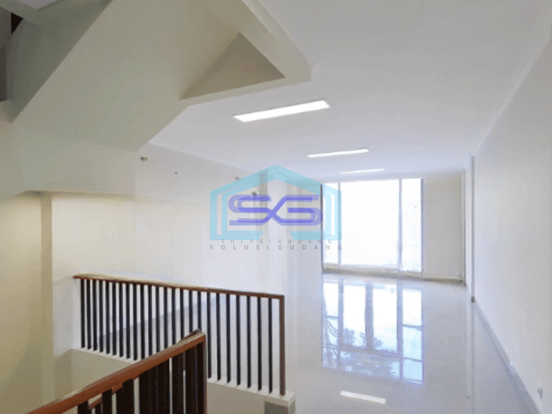 Dijual Ruko Hadap Jalan di Gading Serpong Tangerang Luas Bangunan 188 m²