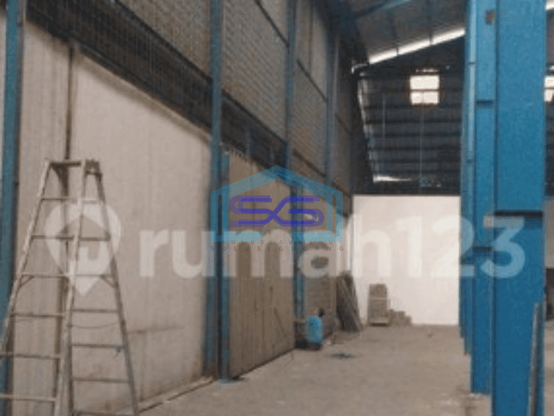 Dijual Gudang Bangunan Baru Luas Tanah 2000 m² di Holis Cigondewah Bandung