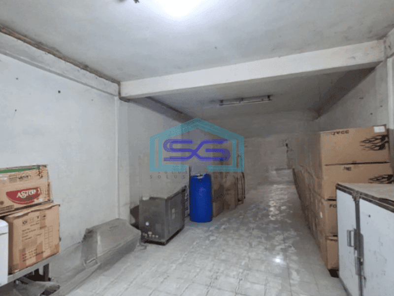 Dijual Ruko Hadap Jalan di Duri Kosambi Jakarta Barat Luas Bangunan  350 m²