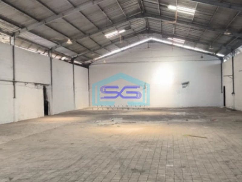 Disewakan Gudang Siap Pakai Strategis Jalur Utama Cipondoh Tangerang Bebas Banjir LB 800m2