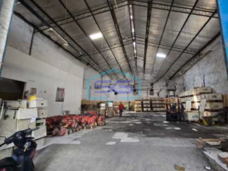 Cheap Warehouse for Sale Building Area 570 m² Flood-Free Location in Jurumudi Tangerang