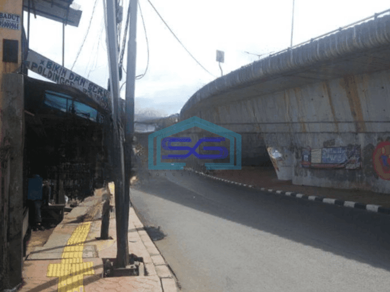 Dijual Gudang Luas Tanah 1100 m² di Penggilingan Jakarta Timur Akses Container