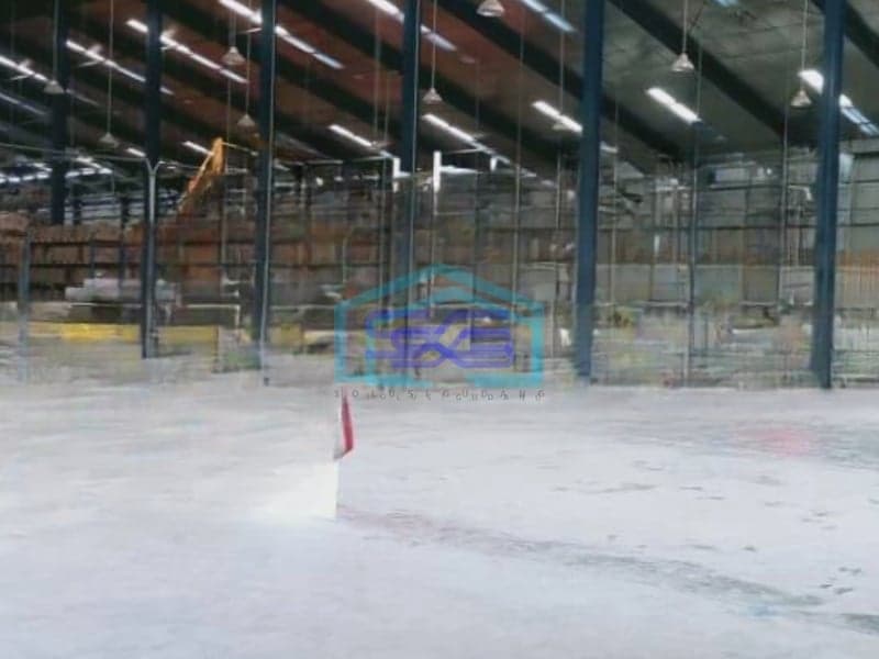 Disewakan Gudang Luas Bangunan  5000 m² Bonus Lahan Kosong di Jati Uwung Tangerang
