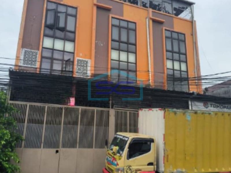 Disewakan Ruko Dekat Roxy Mas Cideng, Jakarta Pusat LB 300 m²